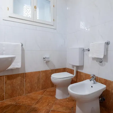 Apartament Nazario Sauro 19 By