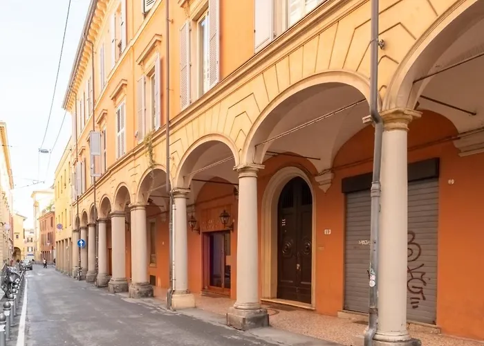 Nazario Sauro 19 By Bologna