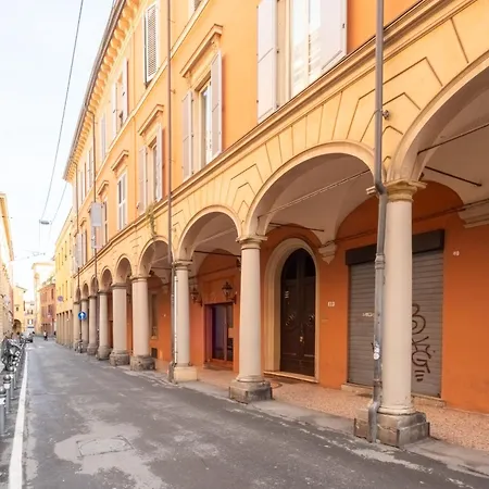 Nazario Sauro 19 By Bologna