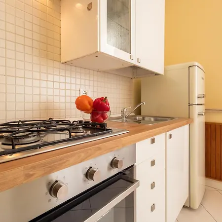 Nazario Sauro 19 By * Bologna