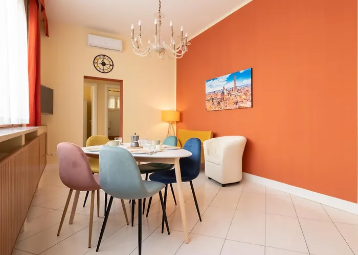 Nazario Sauro 19 By * 볼로냐