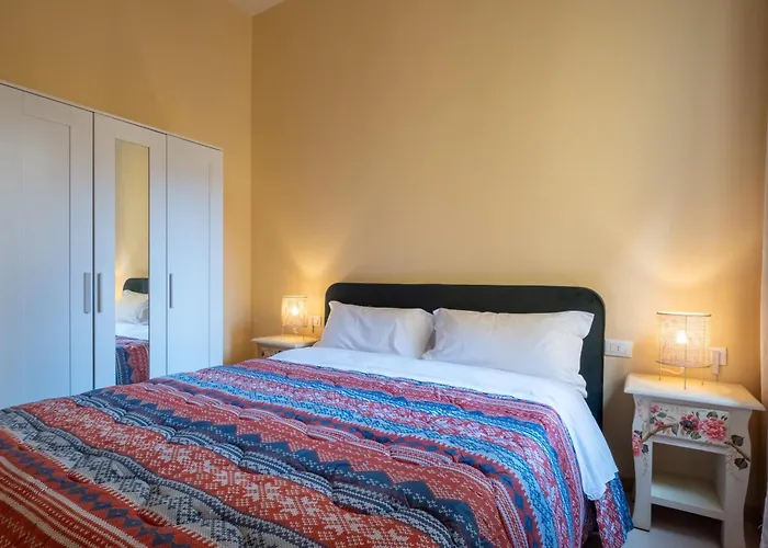 Nazario Sauro 19 By 볼로냐